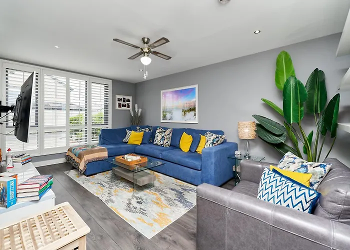 Modern Clonsilla Townhouse Sleeps 6 Holiday home Dublin
