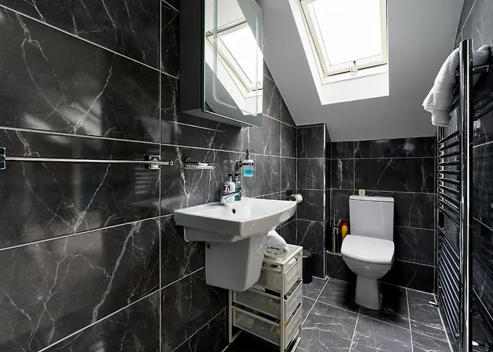 Modern Clonsilla Townhouse Sleeps 6 Dublin